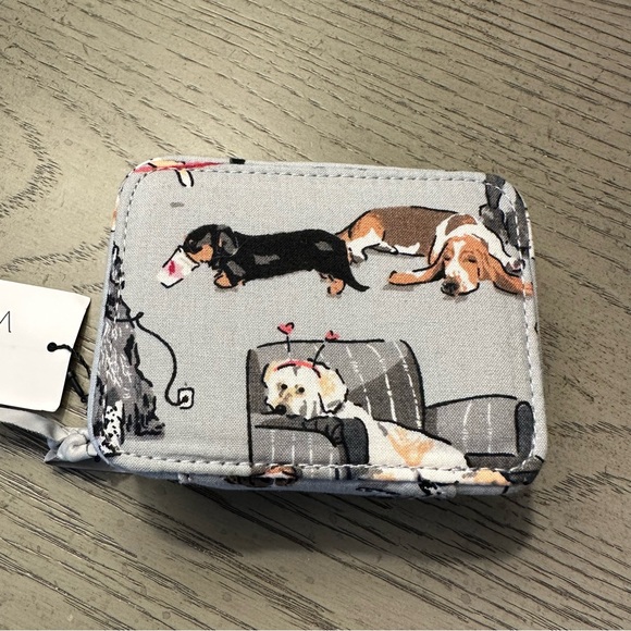 NWT Vera Bradley Best in Show Pill Case - Picture 2 of 3